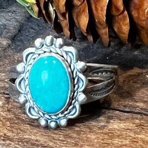 NOS Navajo Ring Green Blue Turquoise Oval Dainty Bell Trading Post Sterling 9
